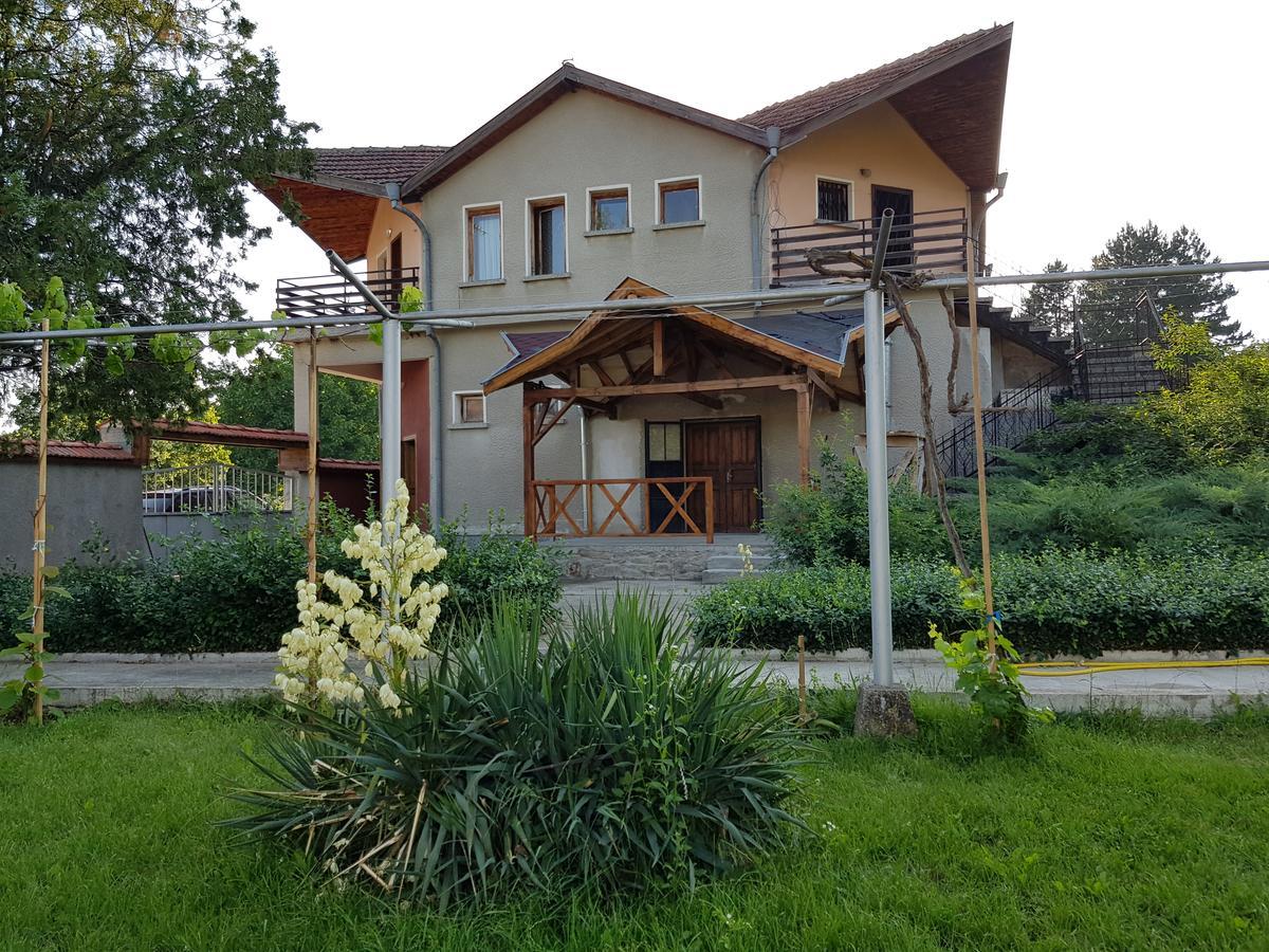 Къща За Гости Садово Guest House Sadovo ภายนอก รูปภาพ