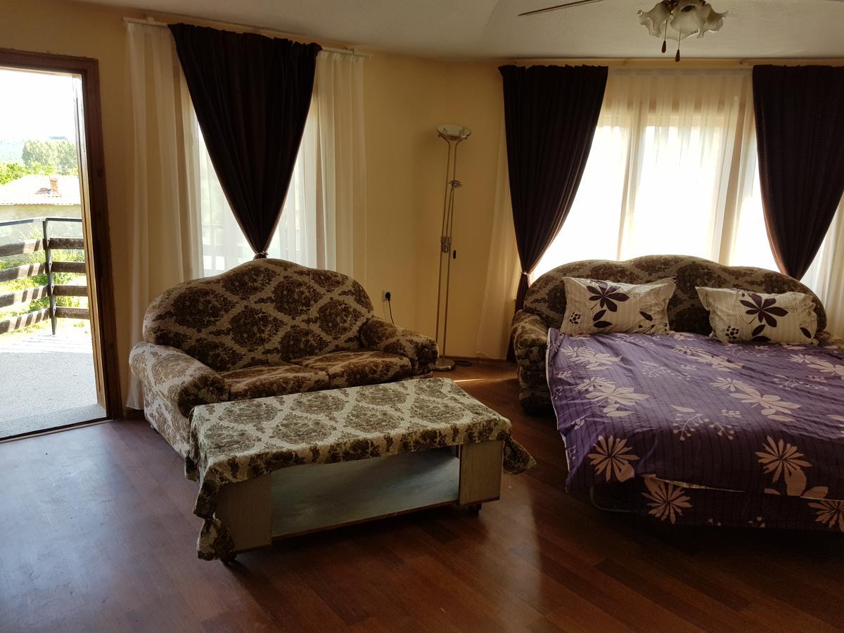 Къща За Гости Садово Guest House Sadovo ภายนอก รูปภาพ